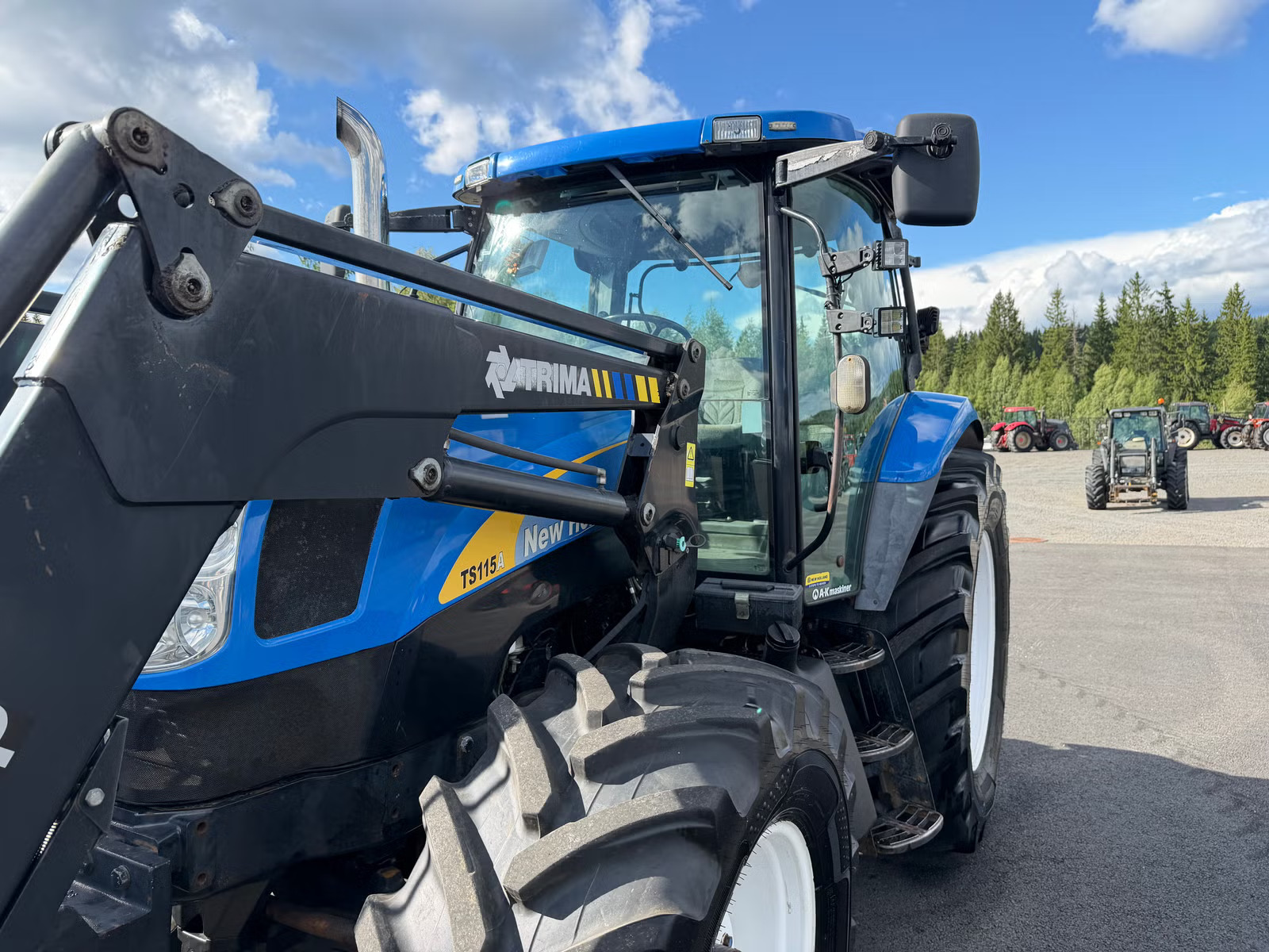 New Holland TS 115 A, Anul 2003 - imagine 35