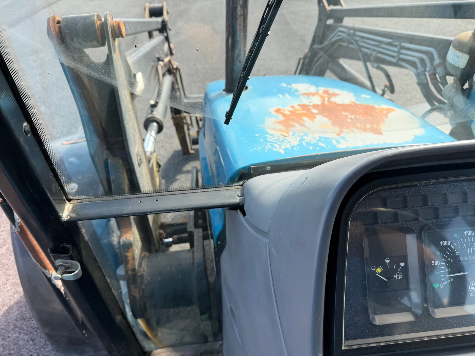 New Holland 7635, Anul 1998 - imagine 37