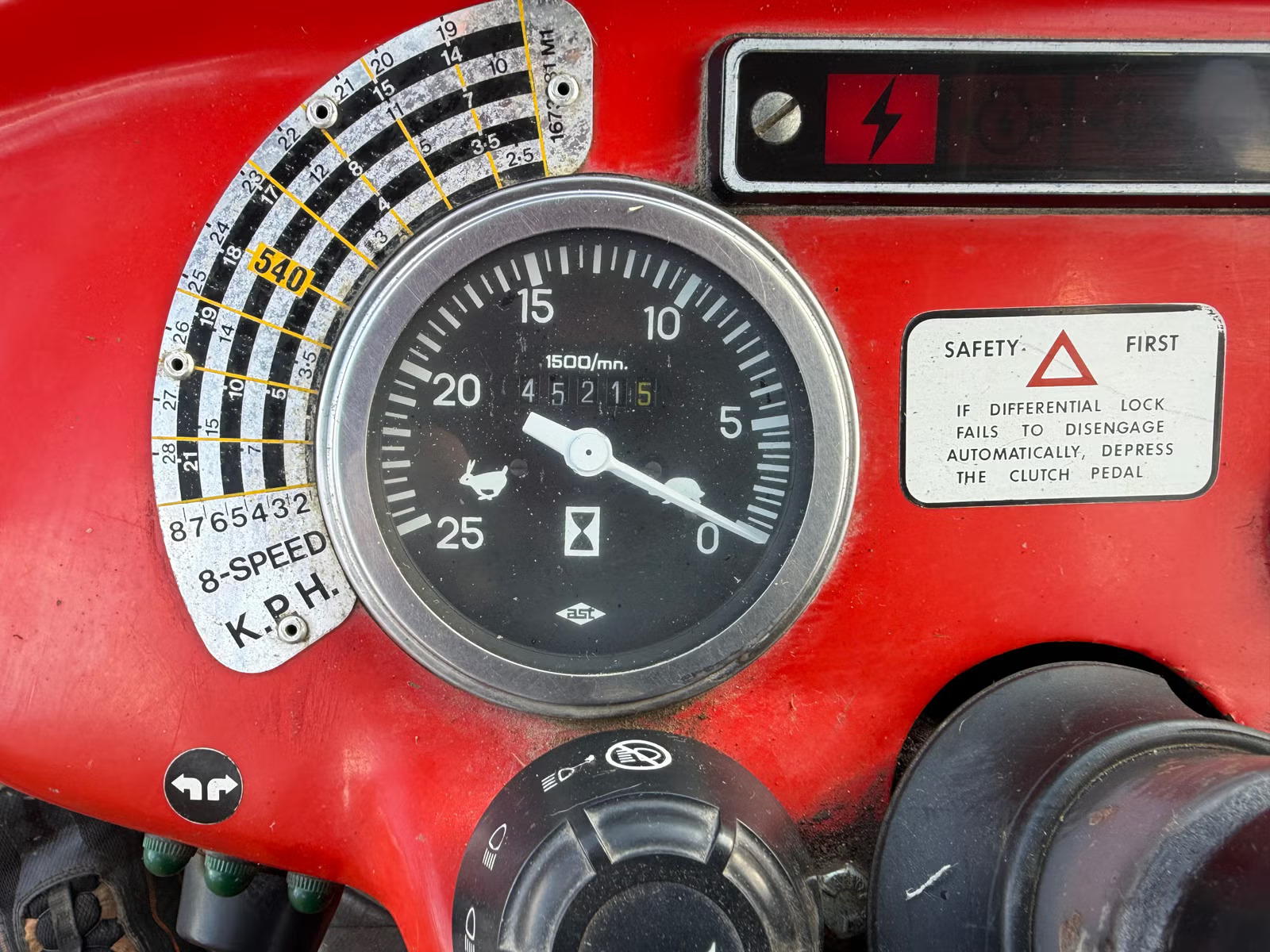 Massey Ferguson 250, Anul 1984 - imagine 39