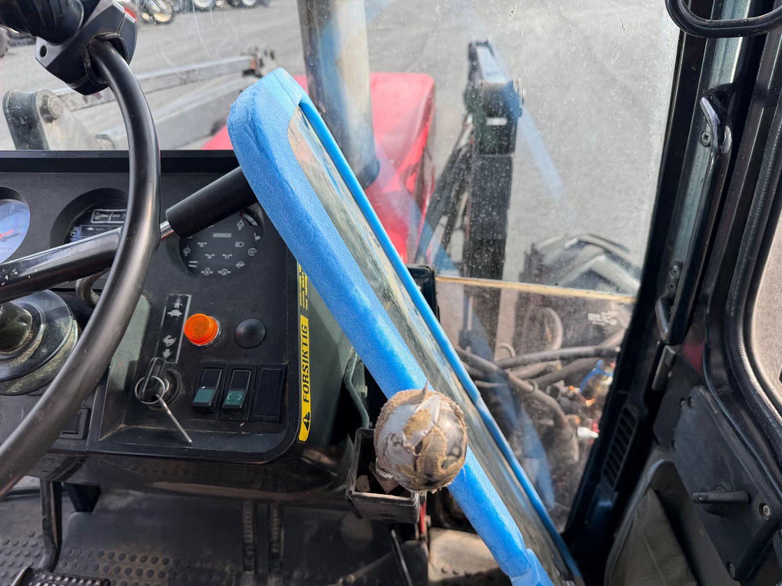 CASE IH 685 XL, Anul 1989 - imagine 39