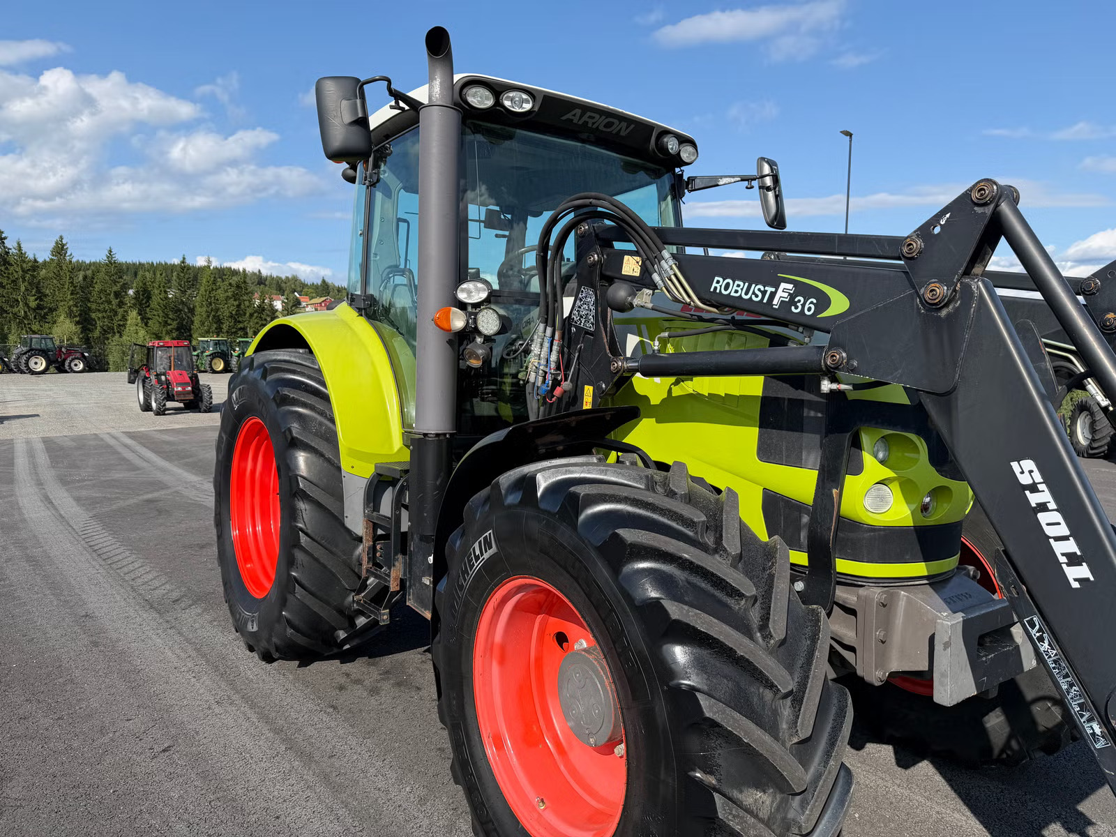 CLAAS ARION 640, Anul 2008 - imagine 41