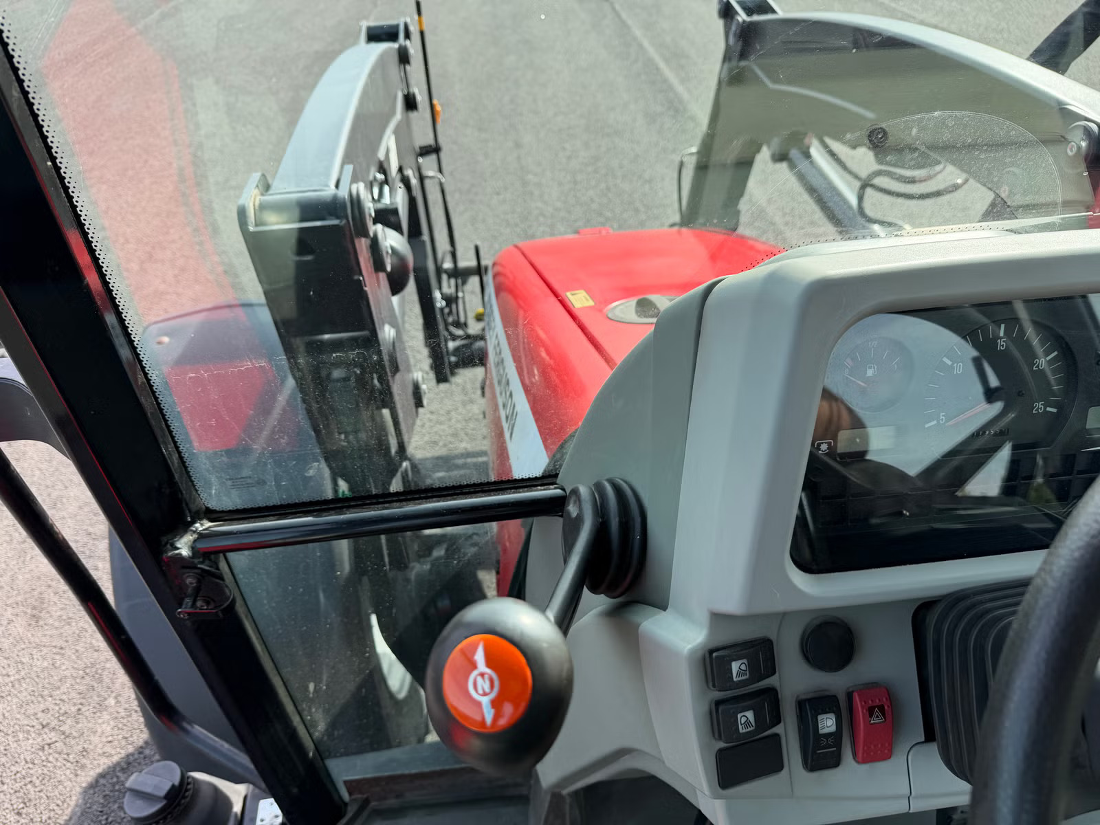 Massey Ferguson 5455, Anul 2005 - imagine 42
