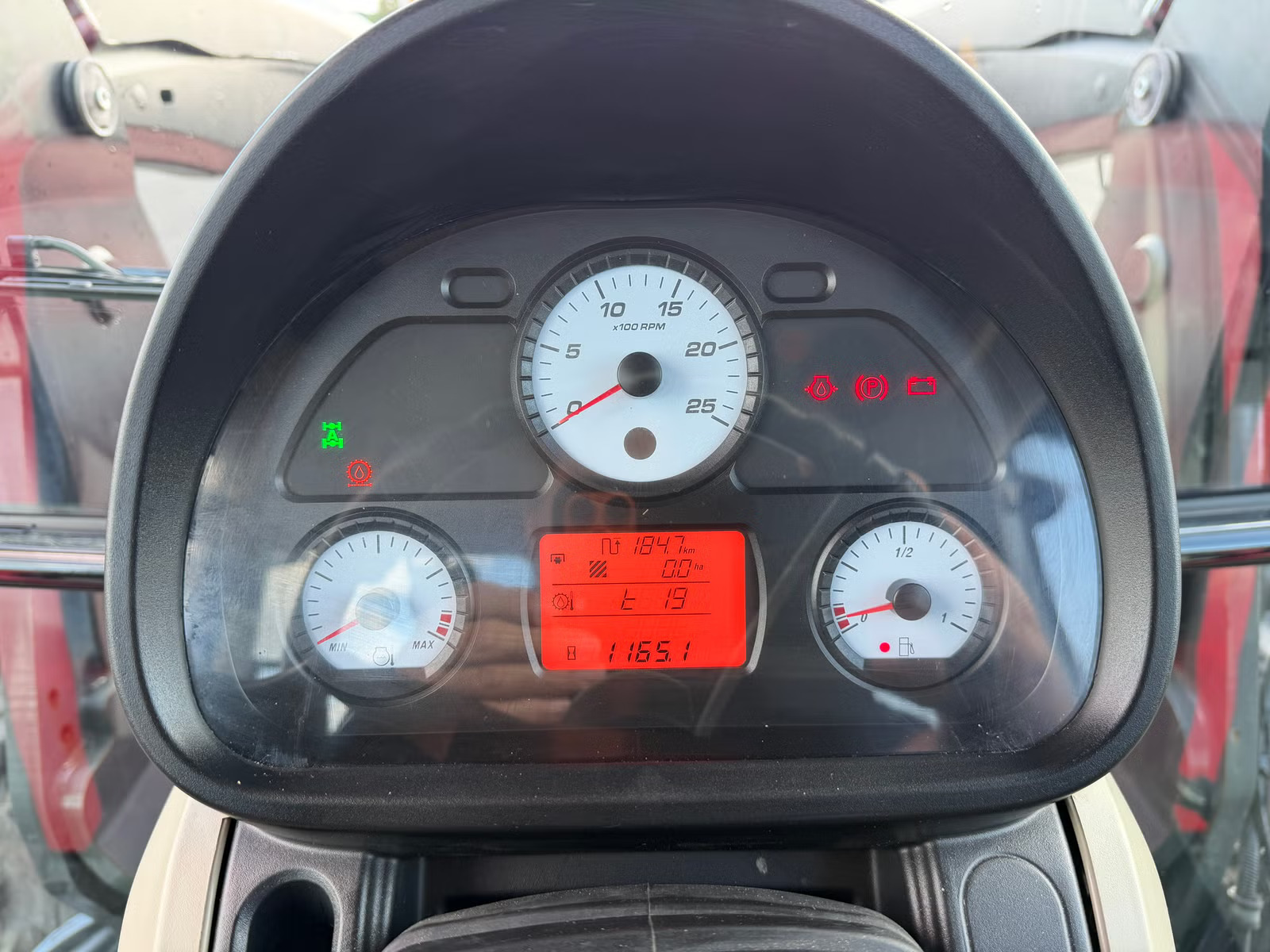 Massey Ferguson 4707, Anul 2019 - imagine 43